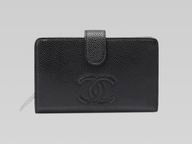 Chanel Caviar Embossed CC Zipper Wallet Black A33632