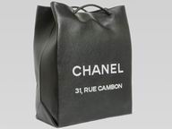 CHANEL COLLECTION LARGE BLACK CALFSKIN SHOPPER BAG A46882-B