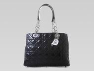 Dior Lady Dior Cannage Patent Black Shop Tote D3151