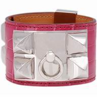 Hermes Goat Skin Collier De Chien Rivets of Metal Bracelet Peach Red/Silver HE54789
