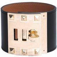 Hermes Goat Skin Collier De Chien Rivets of Metal Bracelet Black/Gold HE57908