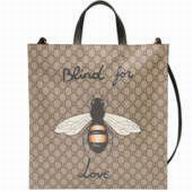 Gucci Bee print soft GG Supreme tote 450950 K571T 8666