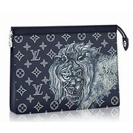 Louis Vuitton Pochette Voyage Monogram Canvas Hand bag M66639