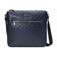 Gucci Signature leather messenger bag 406408 CWCBN 8490