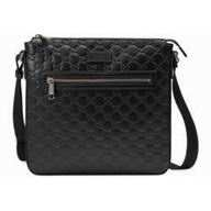 Gucci Signature leather messenger bag 406408 CWCBN 1000