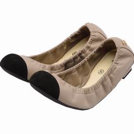 Chanel CC Logo Lambskin/Chamois Leather Doll Shoes (ApricotXblack) AG771714