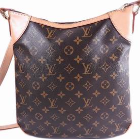 LOUIS VUITTON MONOGRAM CANVAS ODEON MM M56389