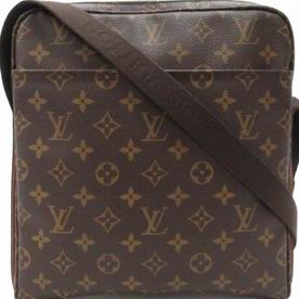 LOUIS VUITTON MONOGRAM CANVAS MESSENGER TOTE BAG TROTTEUR BEAUBOURG M97037