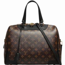 Louis Vuitton Monogram Retiro NM Shoulder Bag M50058