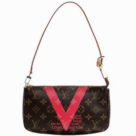 Louis Vuitton Monogram V Pochette Accessories Bag M41605