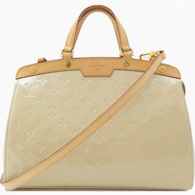 Louis Vuitton Monogram Vernis Leather Brea MM IVORY M91456