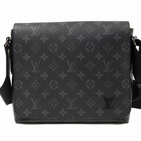 Louis Vuitton Monogramme Eclipse Canvas District PM M44000