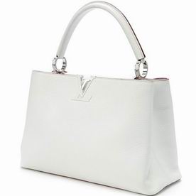 Louis Vuitton Blanc Casse Taurillon Leather Capucines MM M48865