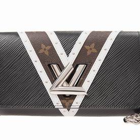 Louis Vuitton Epi Cowhide Leather Twist Chain Wallet M63070