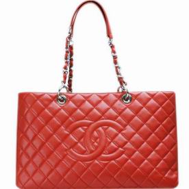 Chanel Caviar Silver Chain Large GST Bag In Red A548285