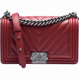 Chanel Lambskin Wave Quilted Anti-Silver Leboy Bag Wine A567391