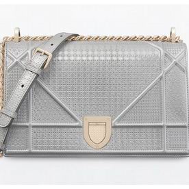 SMALL DIORAMA BAG CALFSKIN WITH MICRO-CANNAGE DESIGN M0421OSKI M85K