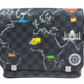 Louis Vuitton Damier Graphite Canvas DISTRICT PM N40238