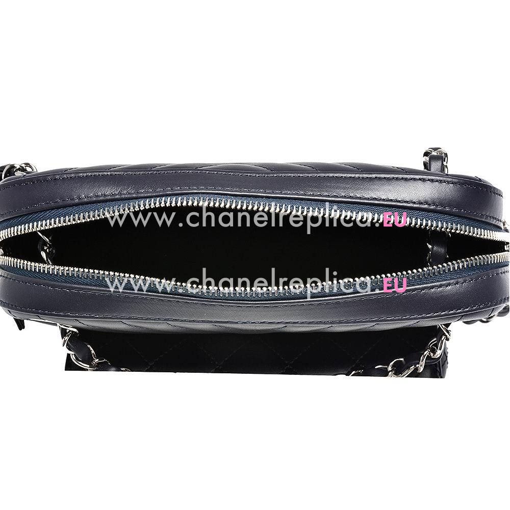 Chanel Calfskin CC Logo V Quilted Silver Chain Camera Bag Black A5844811