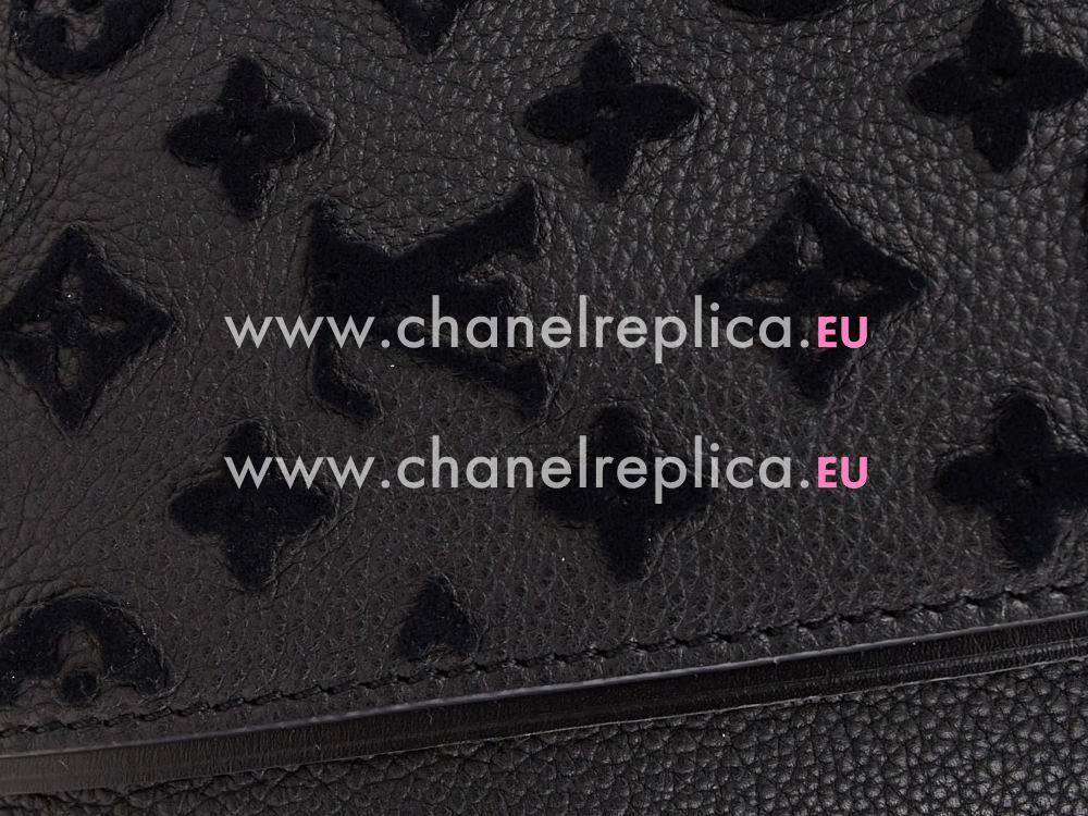 Louis Vuitton Veau Cachemire Leather W PM Noir M94482