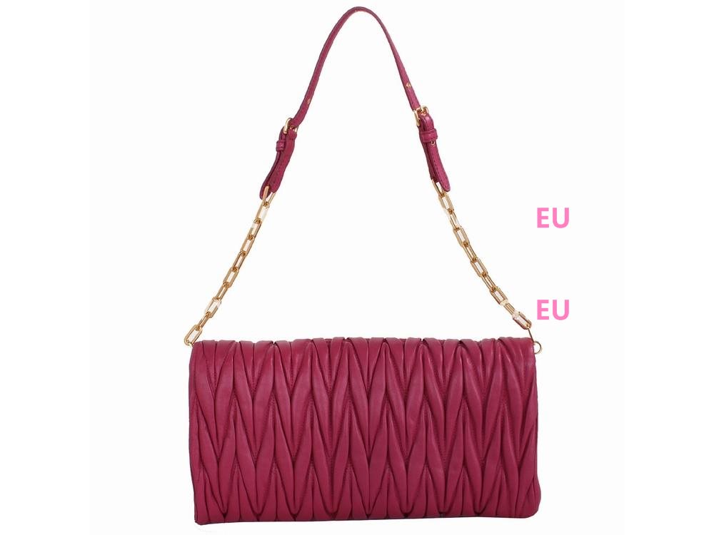 Miu Miu Matelassé Lux Nappa In Red Clutch RP0346