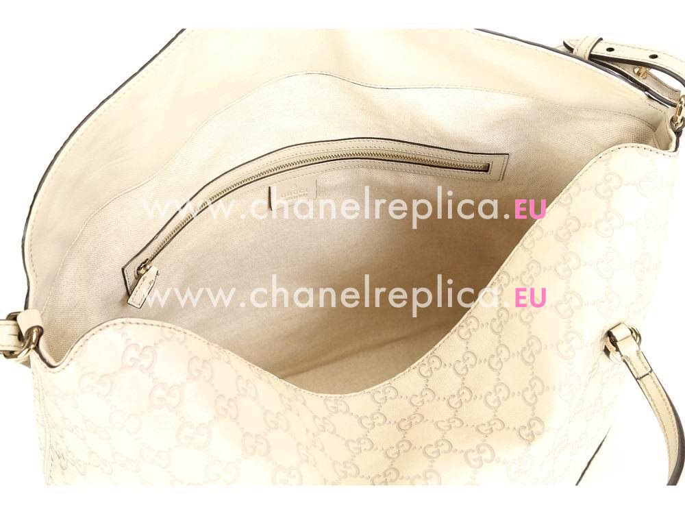 Gucci Bree Classic Calfskin Bag In Creamy White G538212