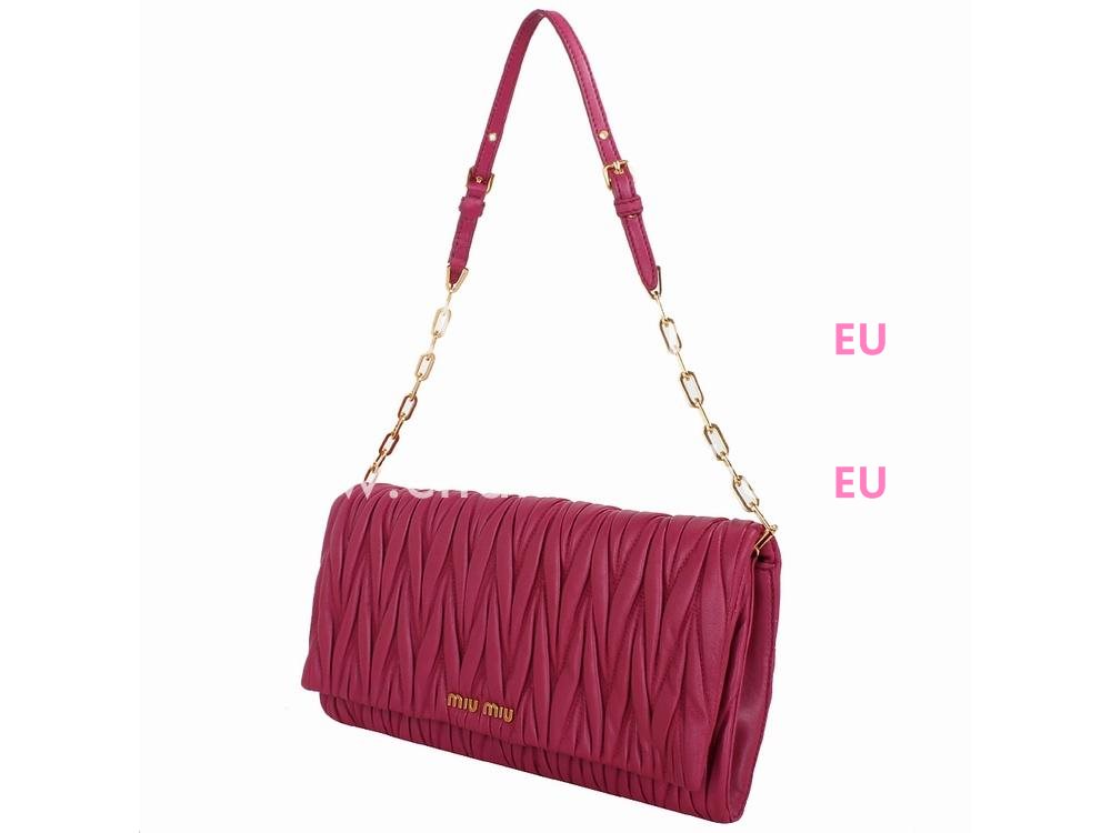 Miu Miu Matelassé Lux Nappa In Red Clutch RP0346