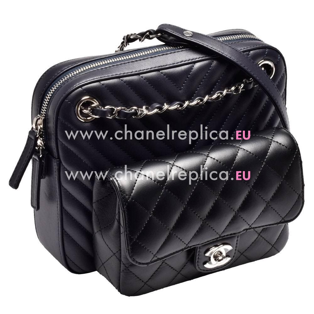 Chanel Calfskin CC Logo V Quilted Silver Chain Camera Bag Black A5844811