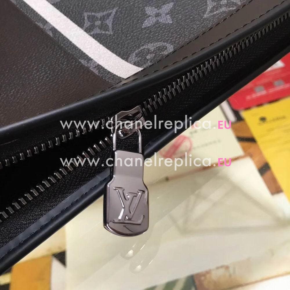 Louis Vuitton Pochette Voyage Monogram Eclipse Flash Bag M64440