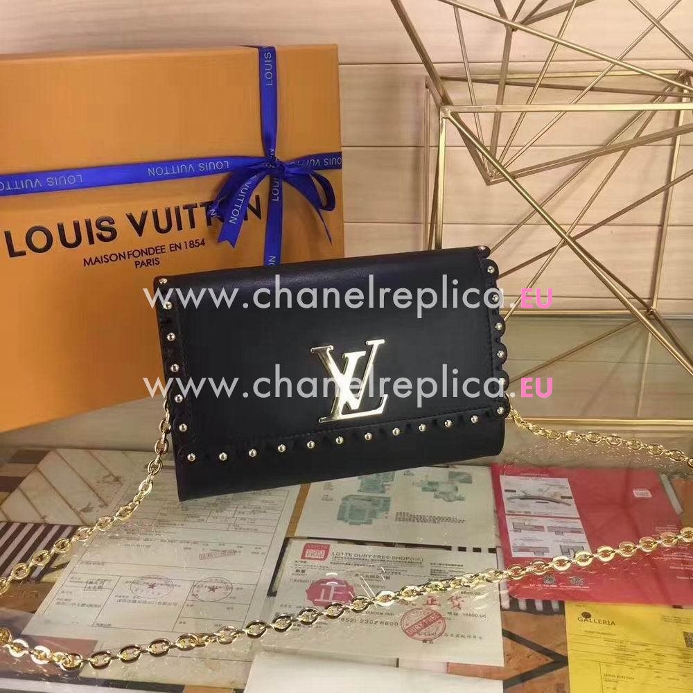 Louis Vuitton Calfskin Leather Gold Hardware Shoulder Bag M54584