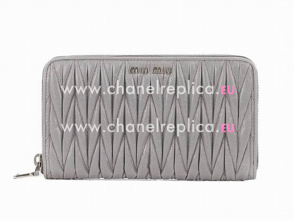 Miu Miu Matelassé Nappa Wallet In Gray MM5199166