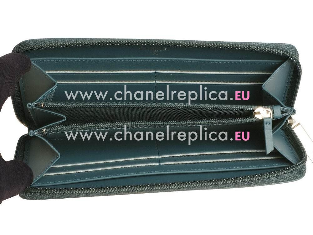 Chanel Caviar Leather CC Logo Wallet In Blue A56352