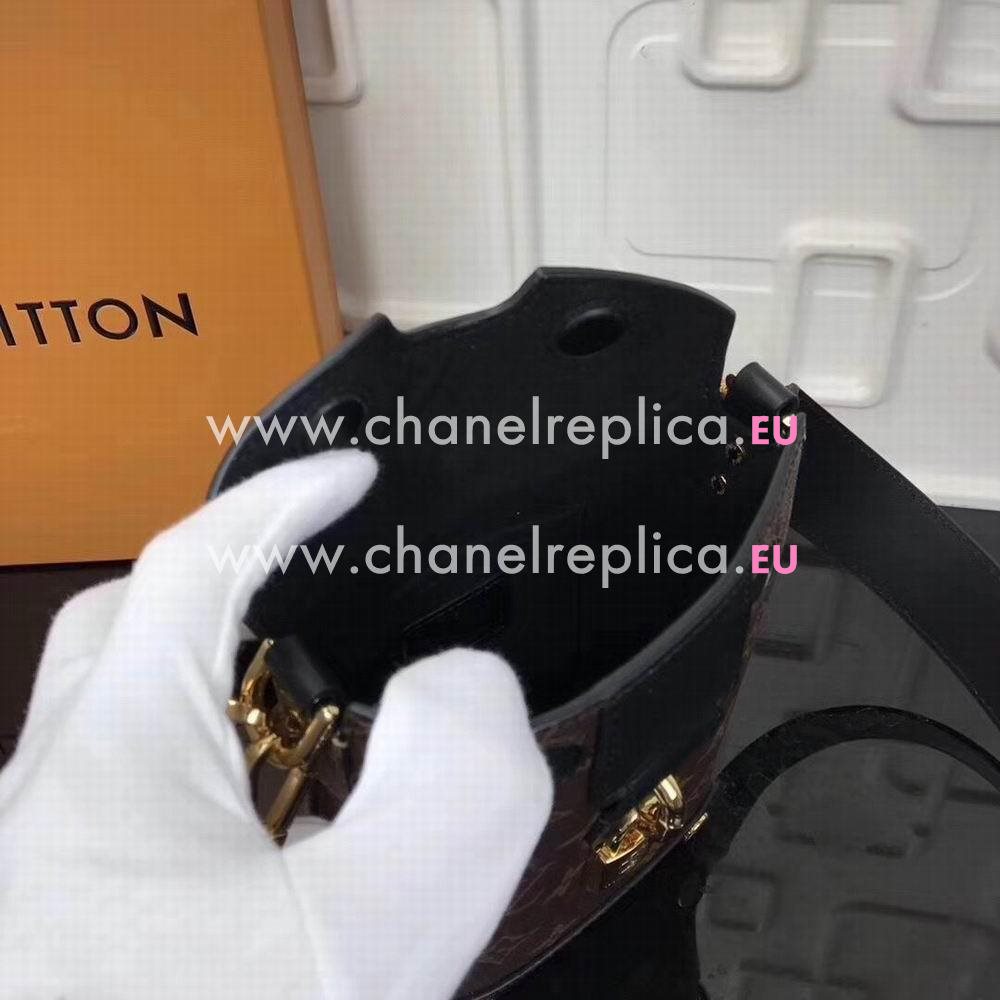 Louis Vuitton Bento Box Monogram Canvas Bag M43518