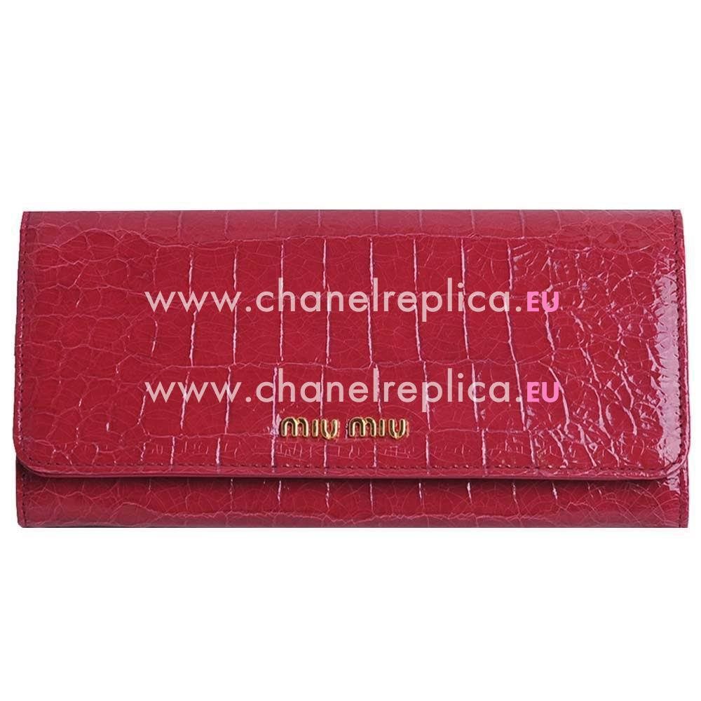 Miu Miu Matelassé Crocodile Wallet In Red MM5068830