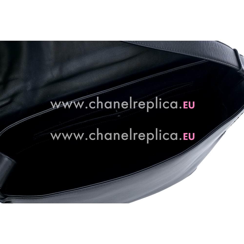 Bottega Veneta Classic Calfskin Woven Shouldbag Black B4618171