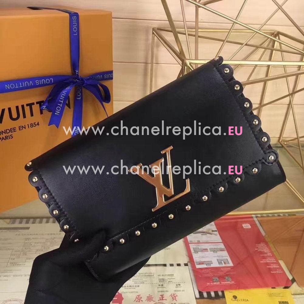 Louis Vuitton Calfskin Leather Gold Hardware Shoulder Bag M54584