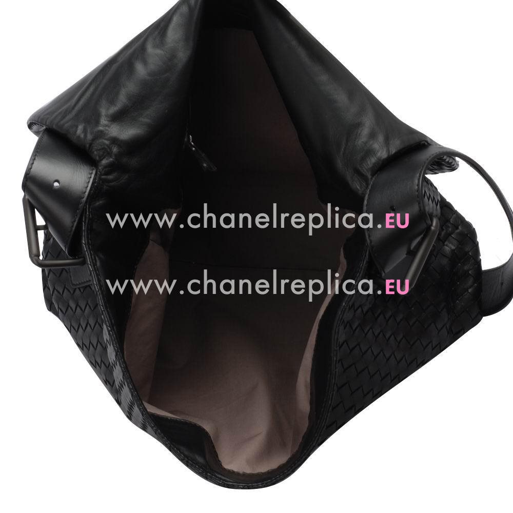 Bottega Veneta Classic Calfskin Woven Shouldbag Black B5155987