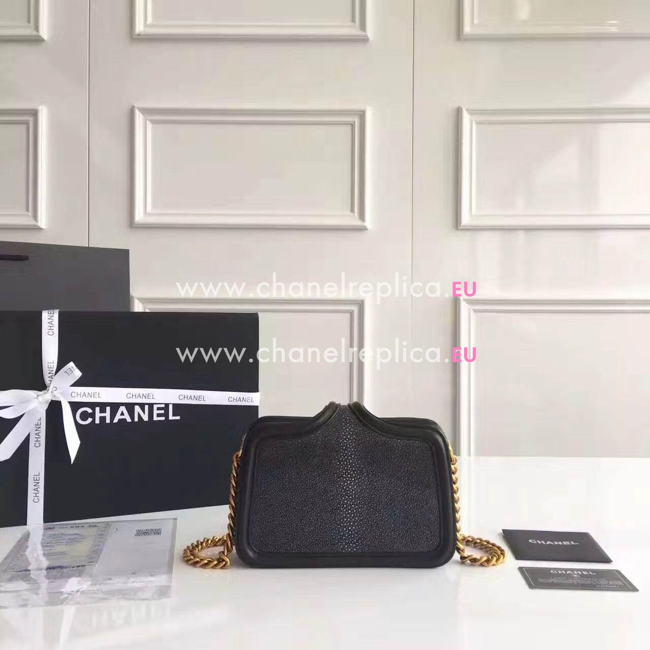 Chanel Classic Gold Hardware Trichogaster leeri Leather Shoulder Bag Black C6120406